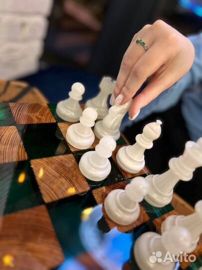Шахматы из эпоксидной смолы