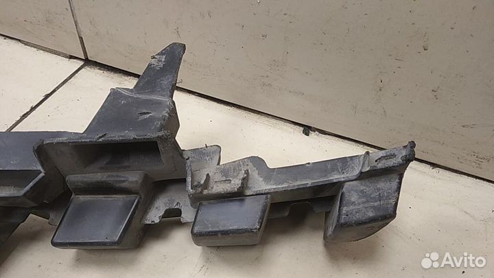 Усилитель переднего бампера Mercedes-Benz E-class