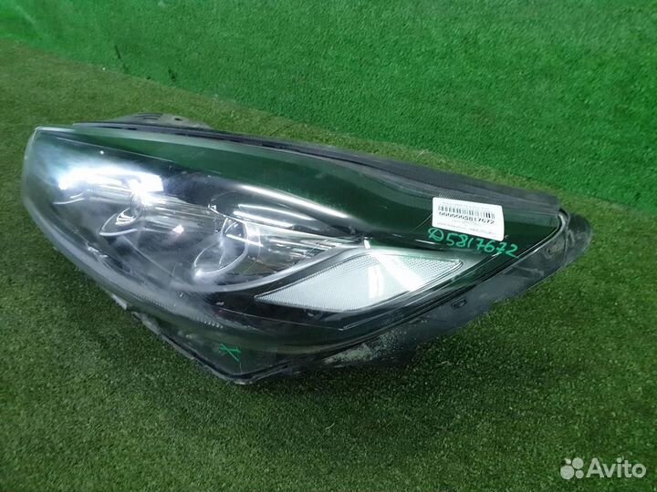 Фара левая Kia Sorento/Sorento Prime
