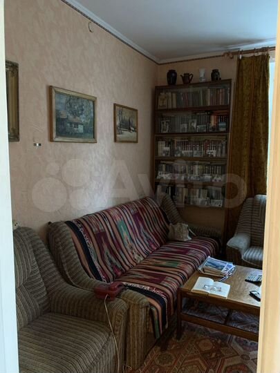 2-к. квартира, 32 м², 1/3 эт.