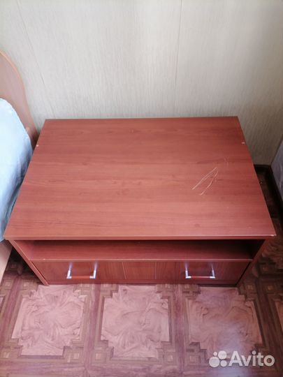 Тумба под тв