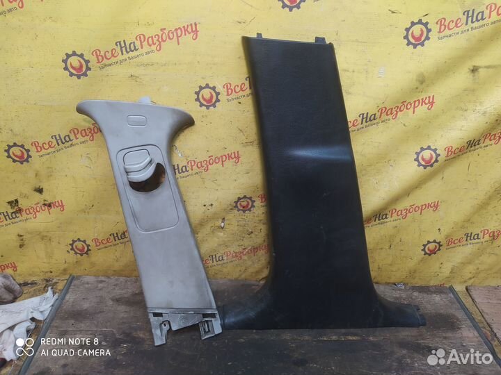 Обшивка стойки центральная левая Peugeot 307