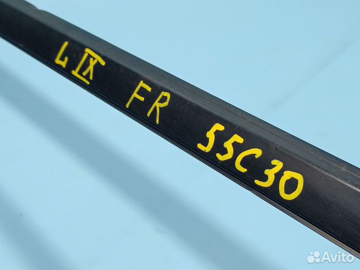 Молдинг стекла переднего для Mitsubishi Lancer 9