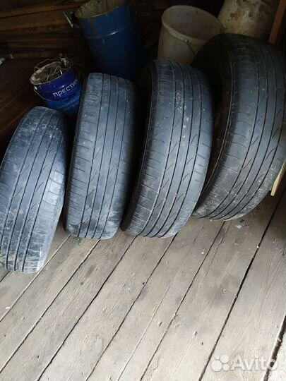 Bridgestone Dueler H/P Sport 215/65 R16 98V