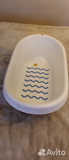 Ванночка для купания новорожденного