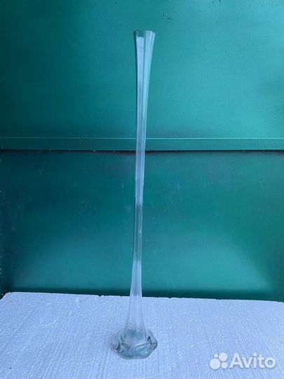 Большая стеклянная ваза 80см