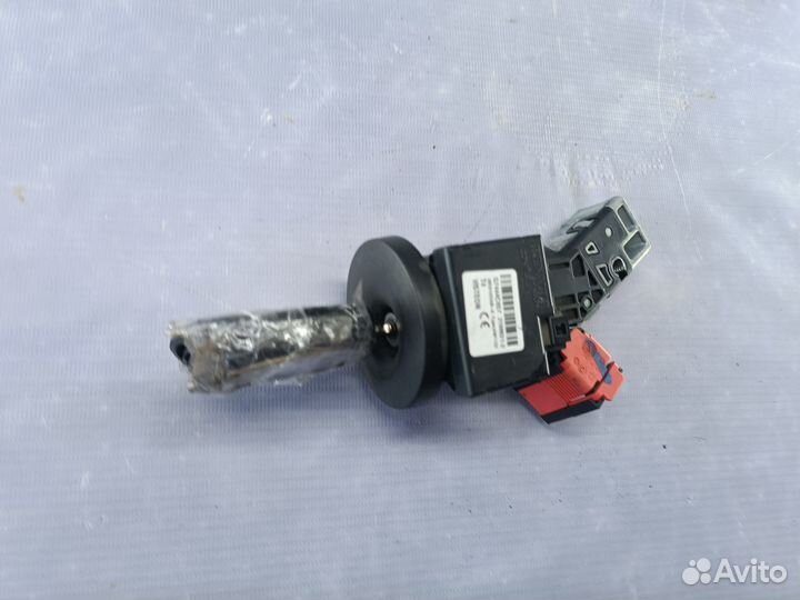 Замок зажигания с иммобилайзером Renault logan 2