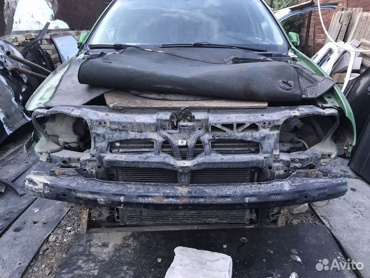 Усилитель переднего бампера volkswagen golf mk4