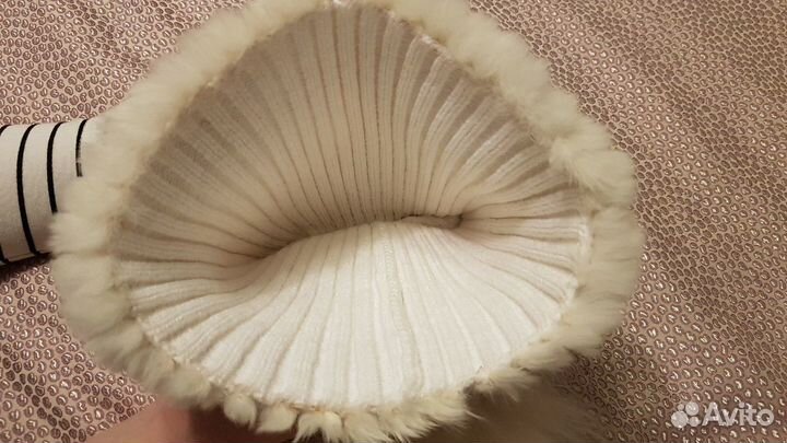 Женская шапка