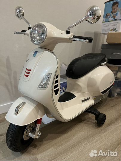 Детский электромотоцикл Kreiss Vespa