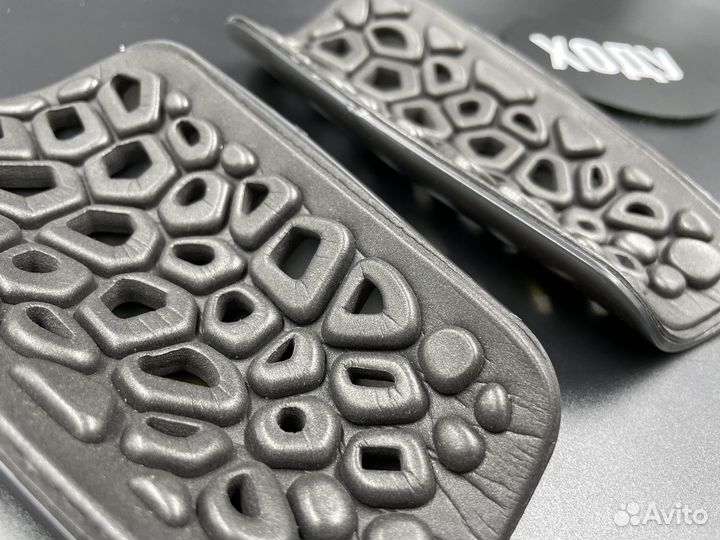 Щитки футбольные Nike black