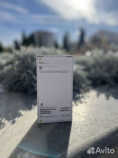 iPhone 15 Pro, 256 ГБ