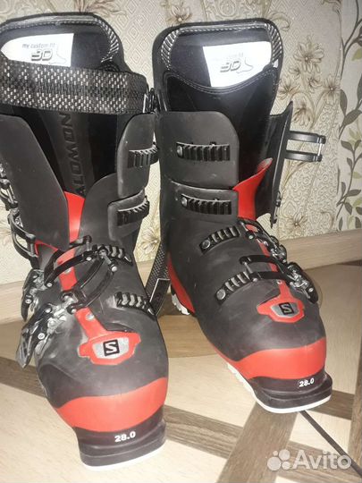Горные лыжи с ботинками