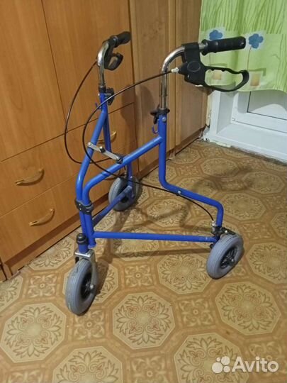 Ходунки для взрослых на колесах