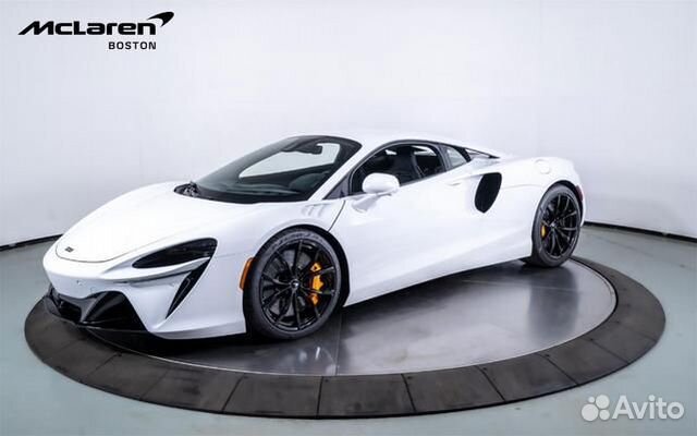 McLaren Artura 3.0 AMT, 2023, 49 км объявление продам