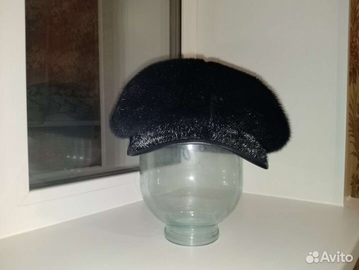 Меховая мужская кепка