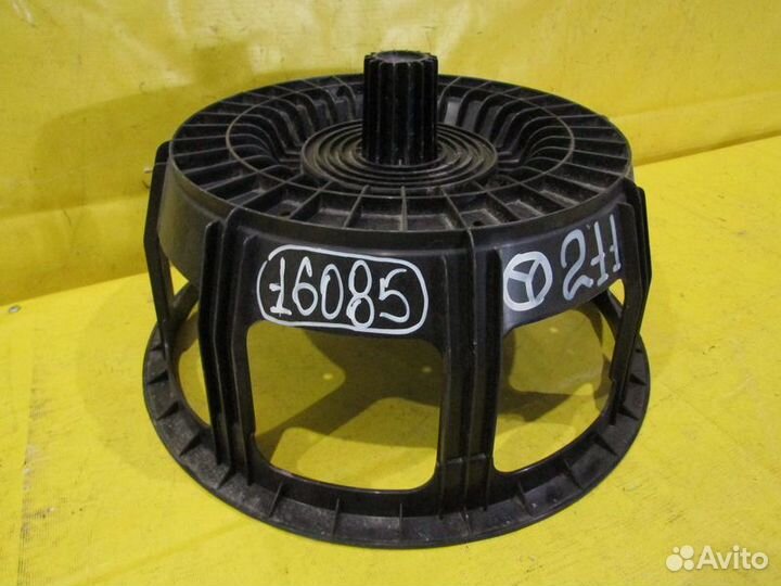 Крепление запаски Mercedes E-211 02-09г 16085