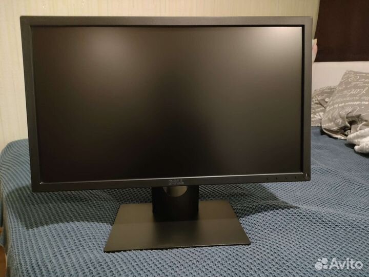 Монитор Dell