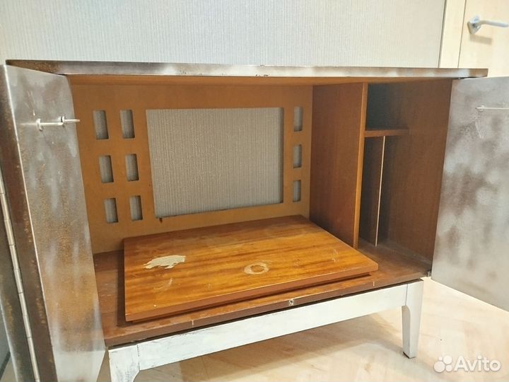Тумба под тв СССР