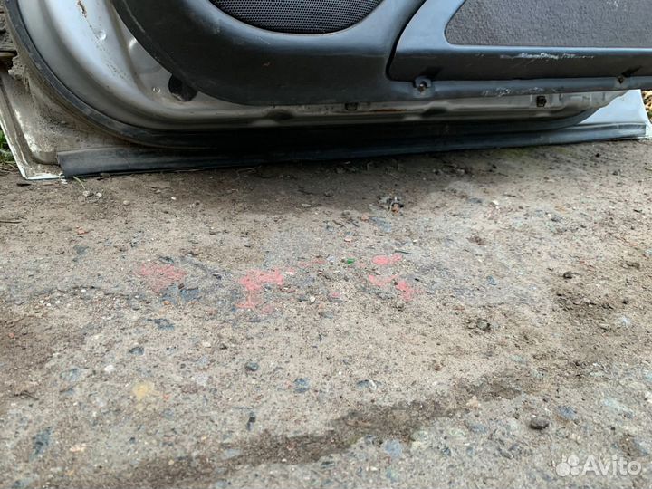 Двери Nissan Cefiro Maxima 32