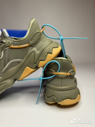 Adidas originals ozweego оригинал