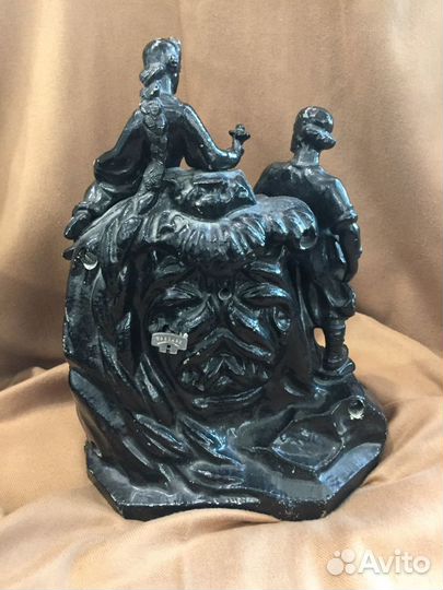 Настольные часы Хозяйка медной горы