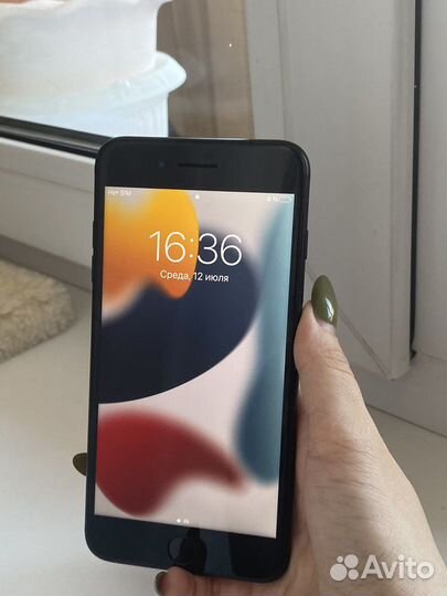 Телефон iPhone 7 plus