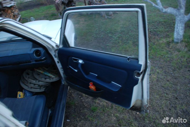 Мерседес 123 -3 литра дизель запчасти