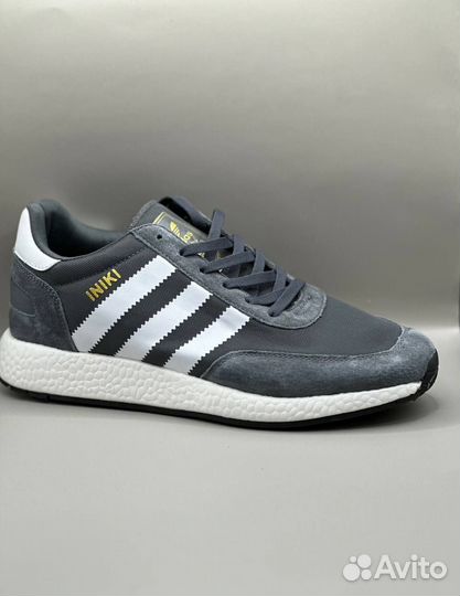 Кроссовки adidas