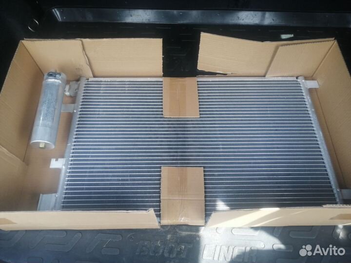 Радиатор кондиционера Nissan qashqai j10 новый