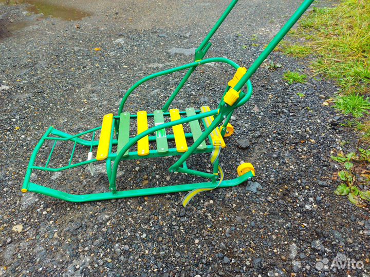 Детские санки с колесами