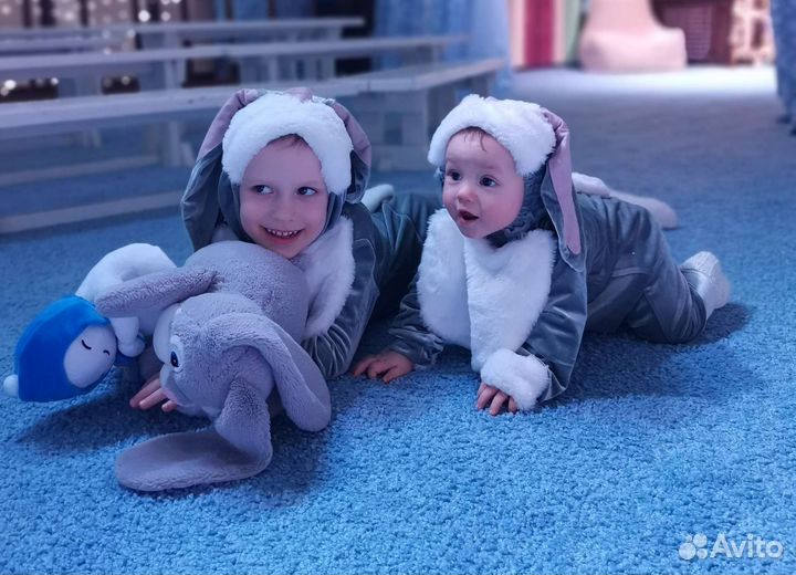 Новогодний костюм зайчика