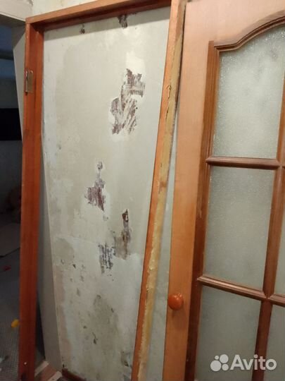 Межкомнатные двери бу 70 см с коробкой