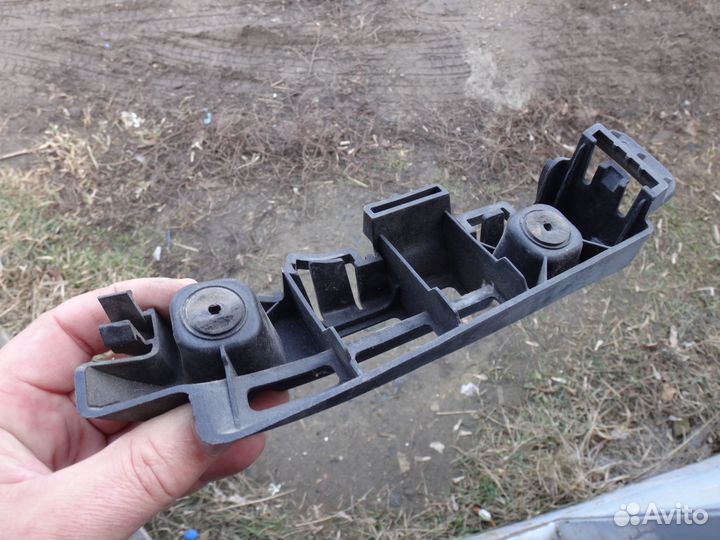 Круз крепление заднего бампера Правое Cruze 09-16