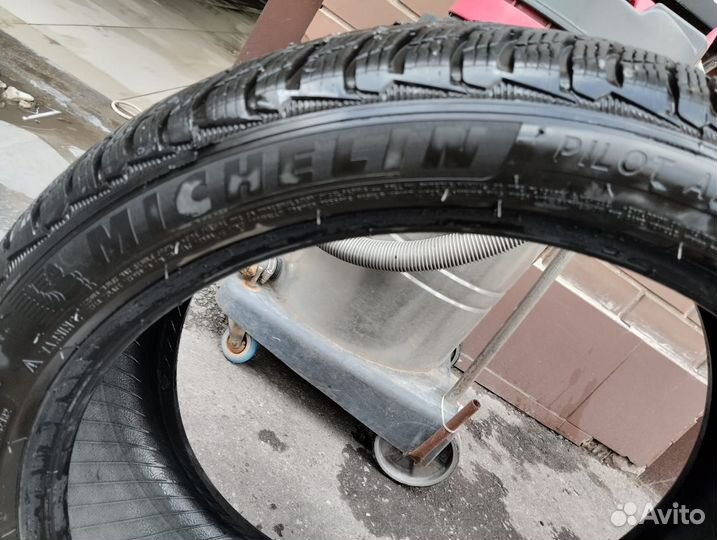 Michelin Pilot Alpin 5 245/40 R20 и 275/35 R20 102W