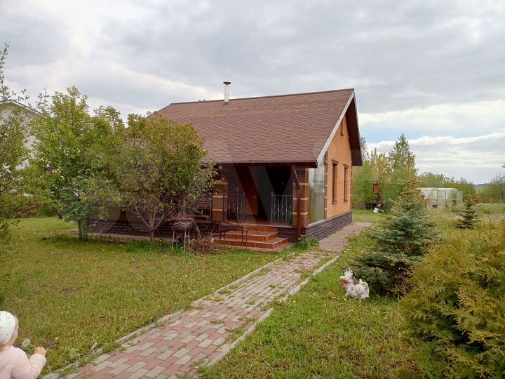 Дом 277 м² на участке 37 сот.