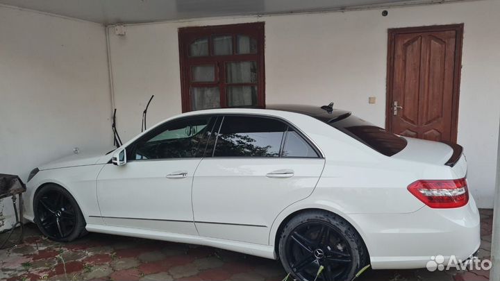 Mercedes-Benz E-класс 3.5 AT, 2011, 144 000 км