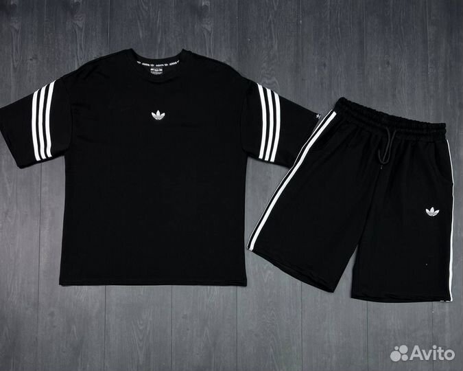 Летний костюм Adidas шорты+футболка