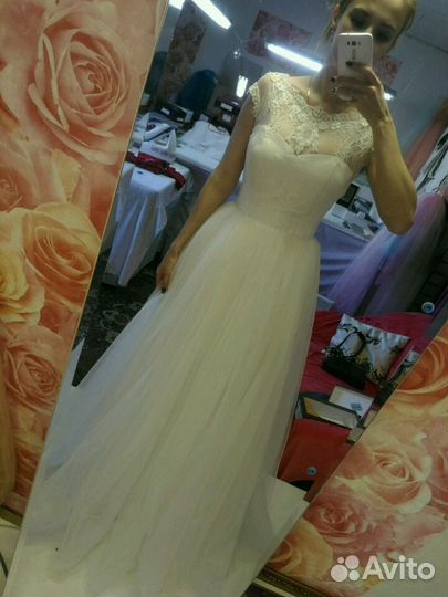 Платье свадебное