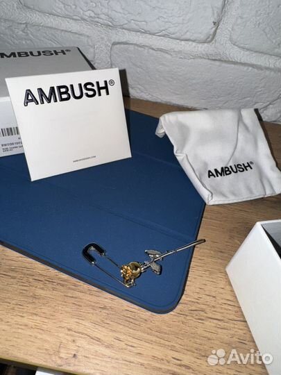 Брошь Ambush Оригинал