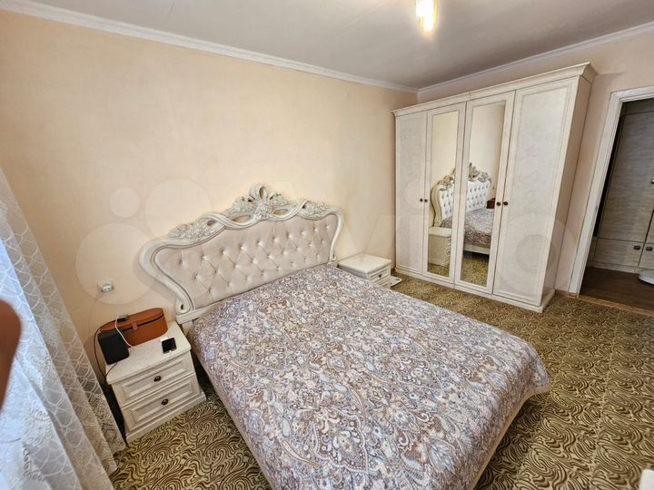 2-к. квартира, 57 м², 8/9 эт.