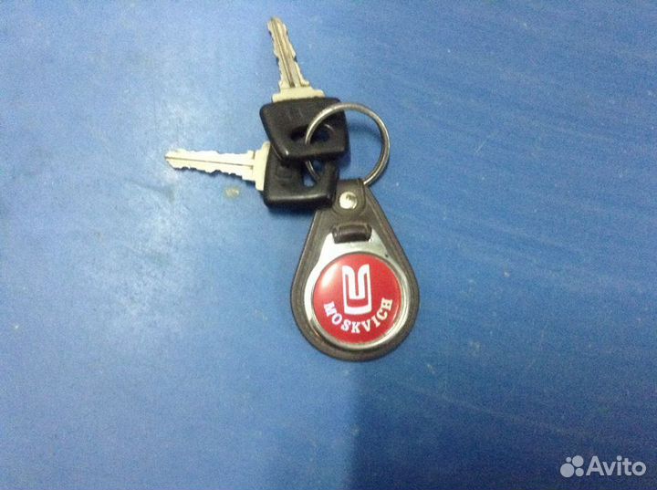 Брелок Moskvich