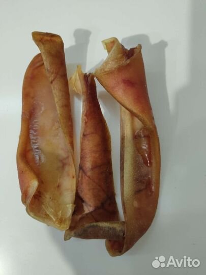 Лакомства для собак и кошек