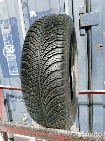 Goodyear Vector 4Seasons Gen-2 185/65 R15