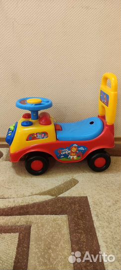 Машинка-каталка