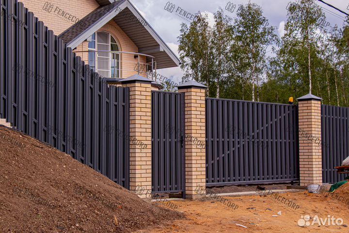 Откатные ворота из штакетника для участка