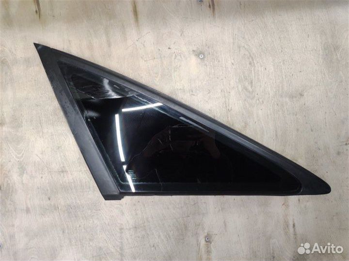 Форточка задняя левая Audi A6 C6