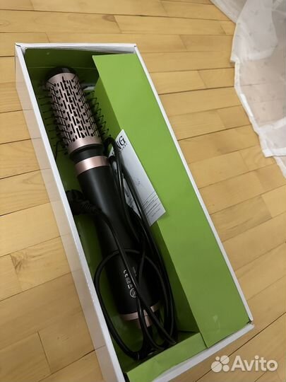 Стайлер для завивки волос