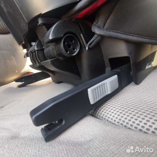 Детское автокресло 15 до 36 кг recaro