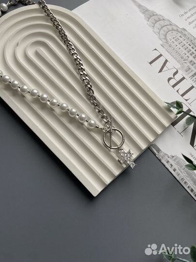 Чокер с жемчугом